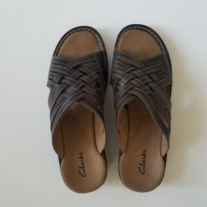 Clarks Brown Leather Criss Cross Strappy Wedge Sandals (size 7)